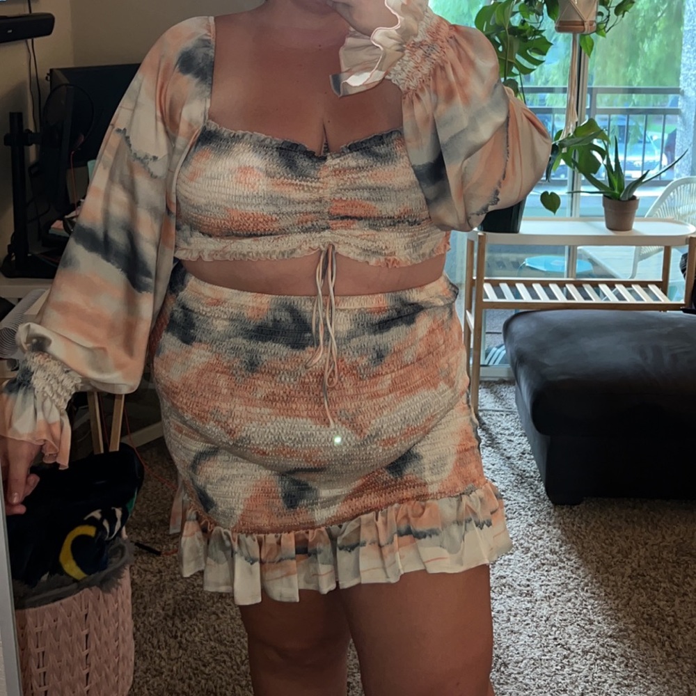 Colorful two piece set! - Picture 3 of 3